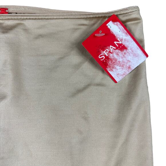 SPANX Simplicity Nude Hi Waist Shaper Shorts Women's Medium NWT Slimming Basics - Picture 6 of 7